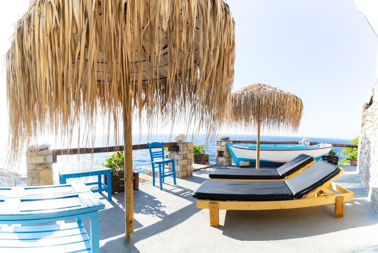 Ikarian Endless Blue Guest House Kouniadi Exterior foto