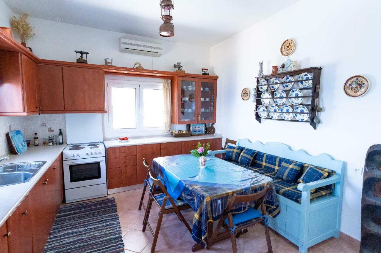 Ikarian Endless Blue Guest House Kouniadi Exterior foto