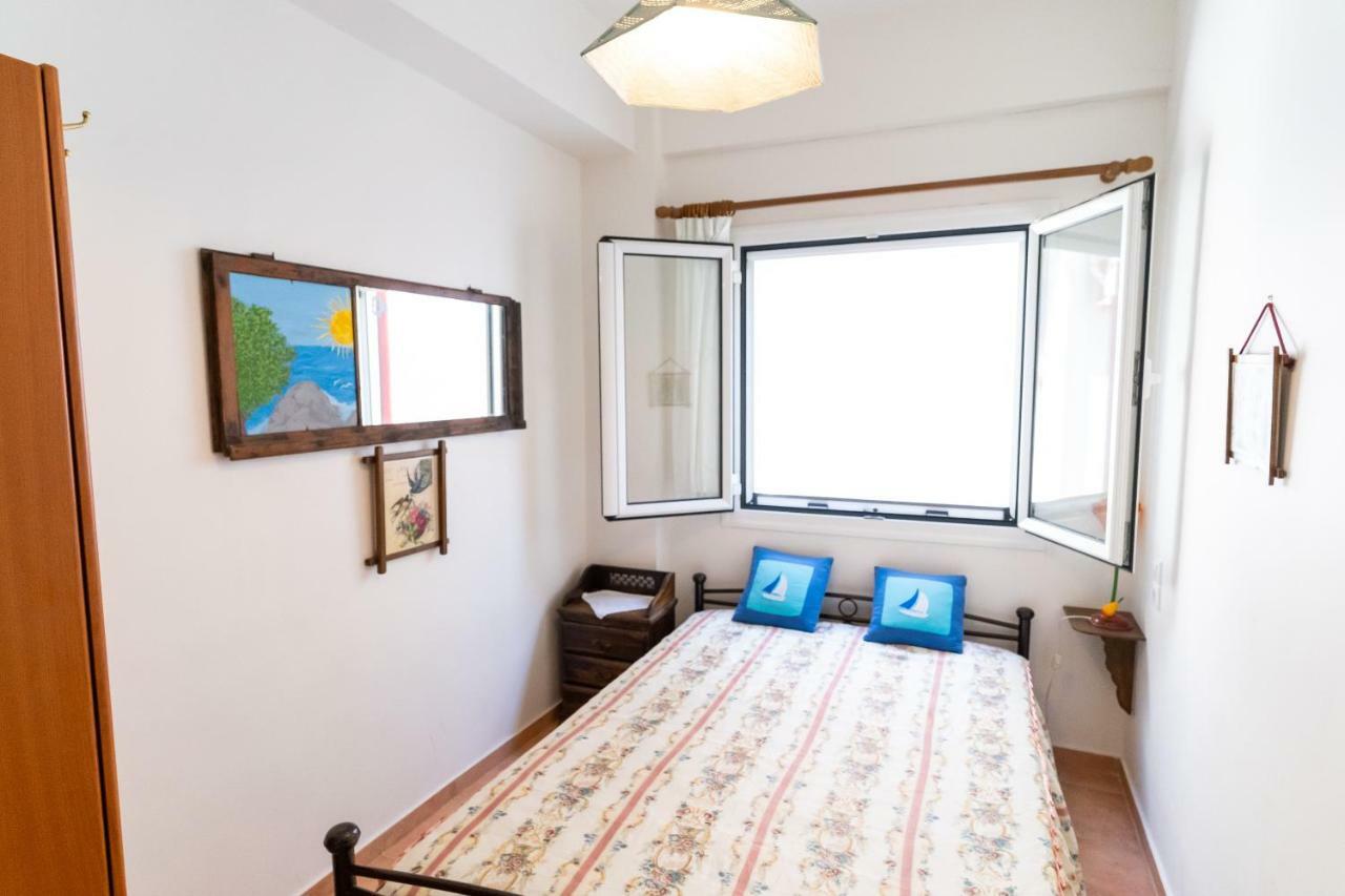 Ikarian Endless Blue Guest House Kouniadi Exterior foto