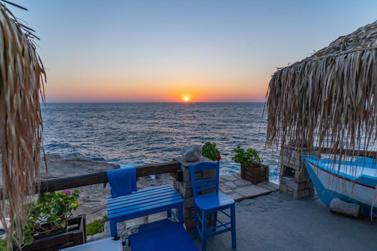 Ikarian Endless Blue Guest House Kouniadi Exterior foto