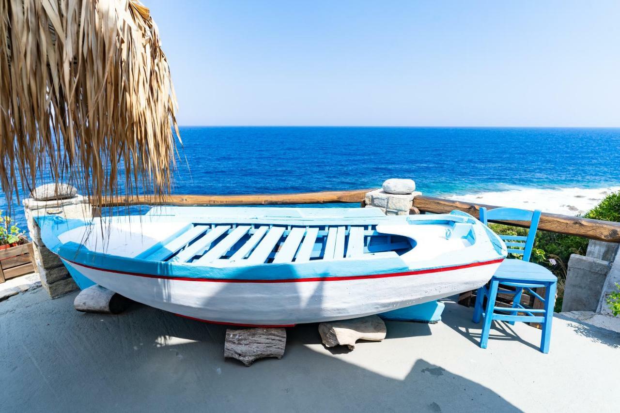 Ikarian Endless Blue Guest House Kouniadi Exterior foto